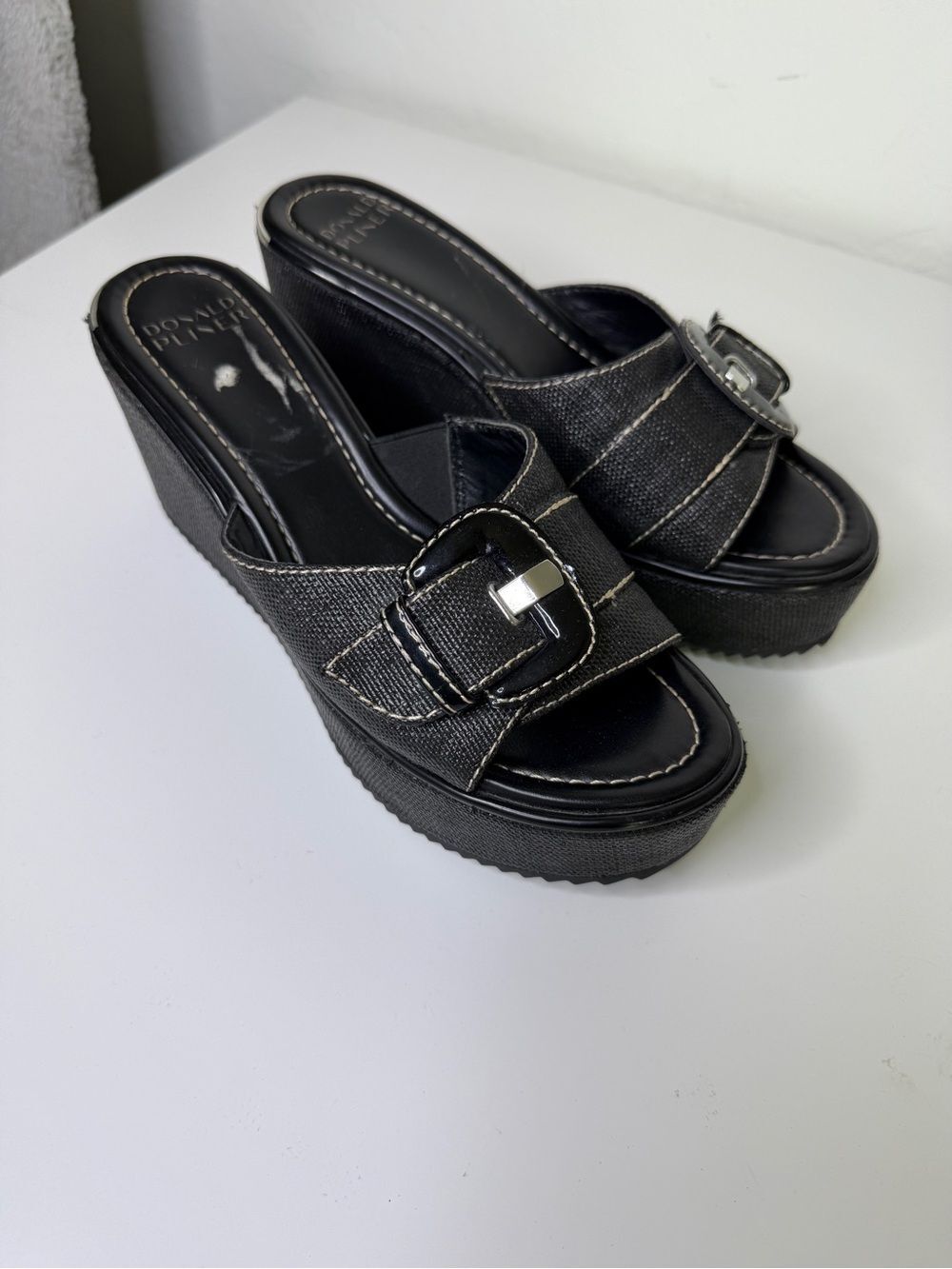 Donald Pliner Black Wedge Platform Slide Sandals with Buckle Y2k Fashion 9 - Picture 2 of 7